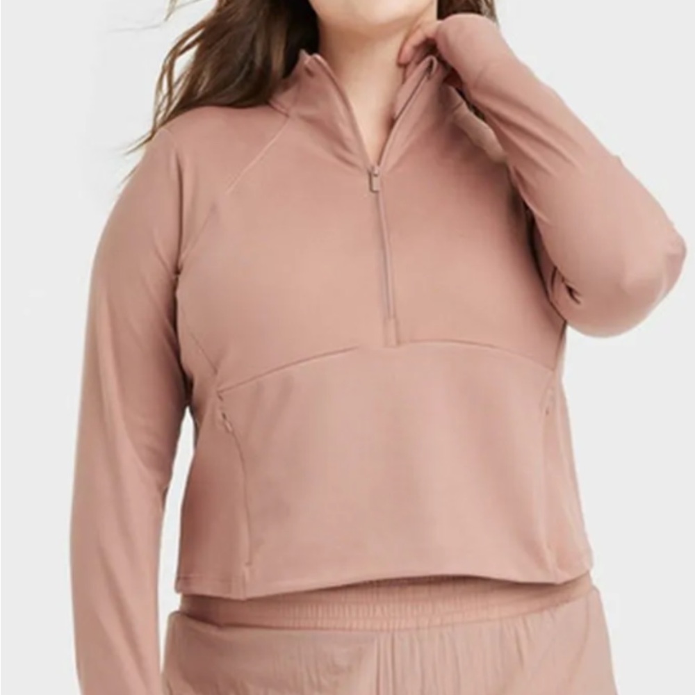 Women’s half zip exercise jacket